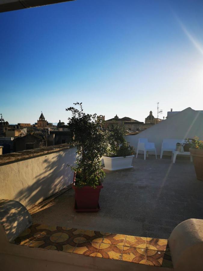 B&B Barone Sieri Pepoli Trapani Bagian luar foto