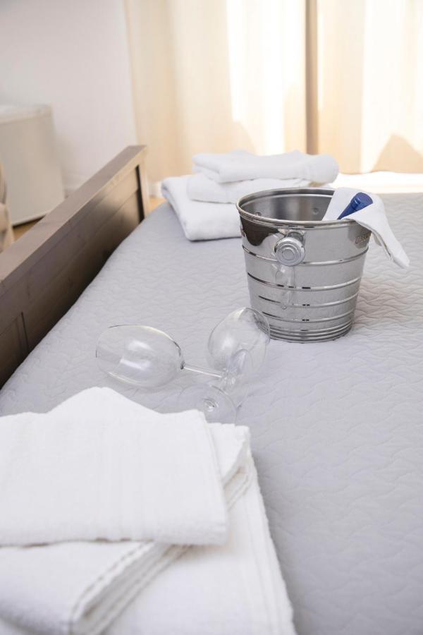 B&B Barone Sieri Pepoli Trapani Bagian luar foto